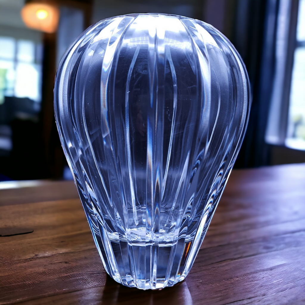 9" Mikasa Damocles Giftware Vertical Cut Clear Flower Vase