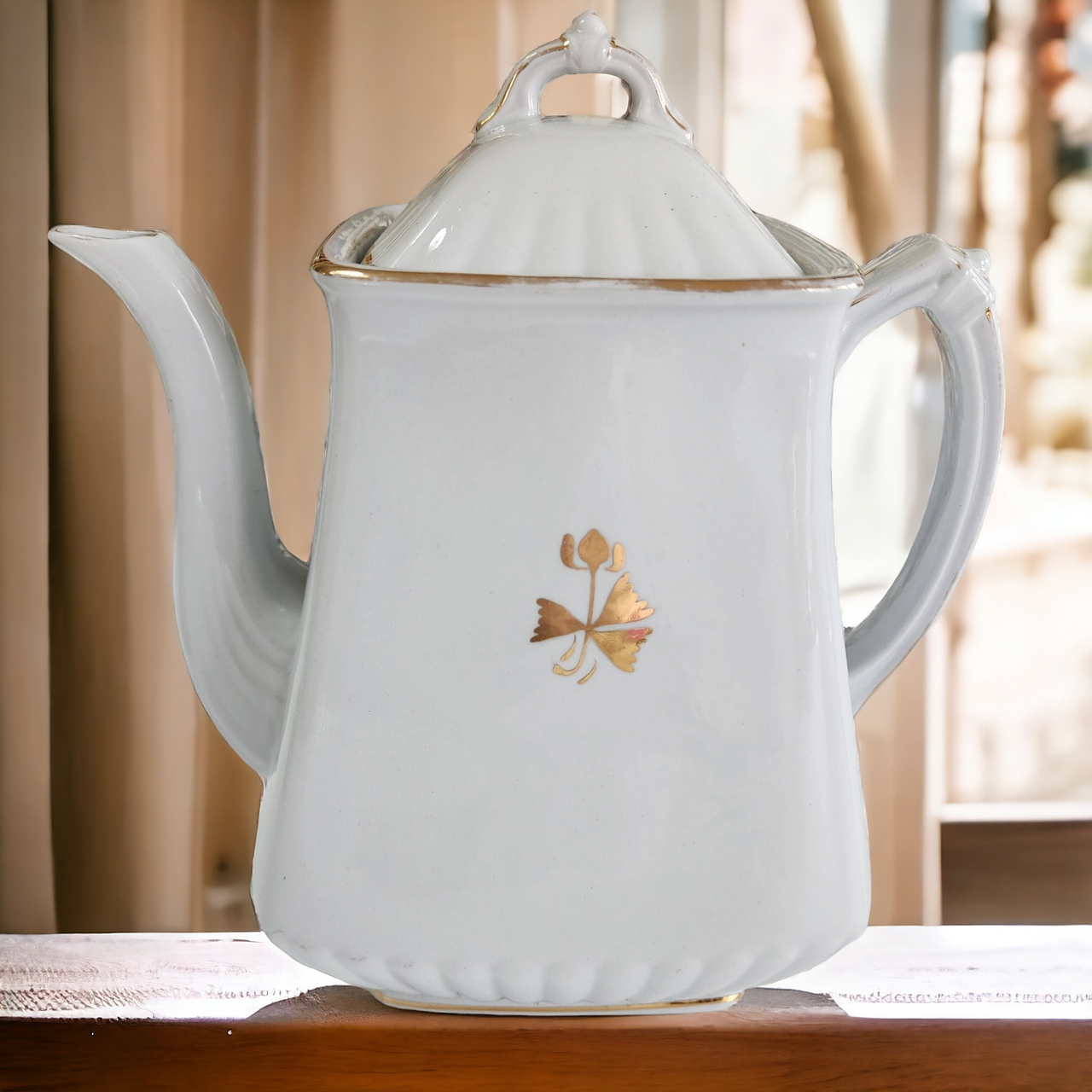 9" Powell Bishop & Stonier Royal Ironstone Tea Leaf Center And Gold Trim Farmhouse Coffeepot Teapot