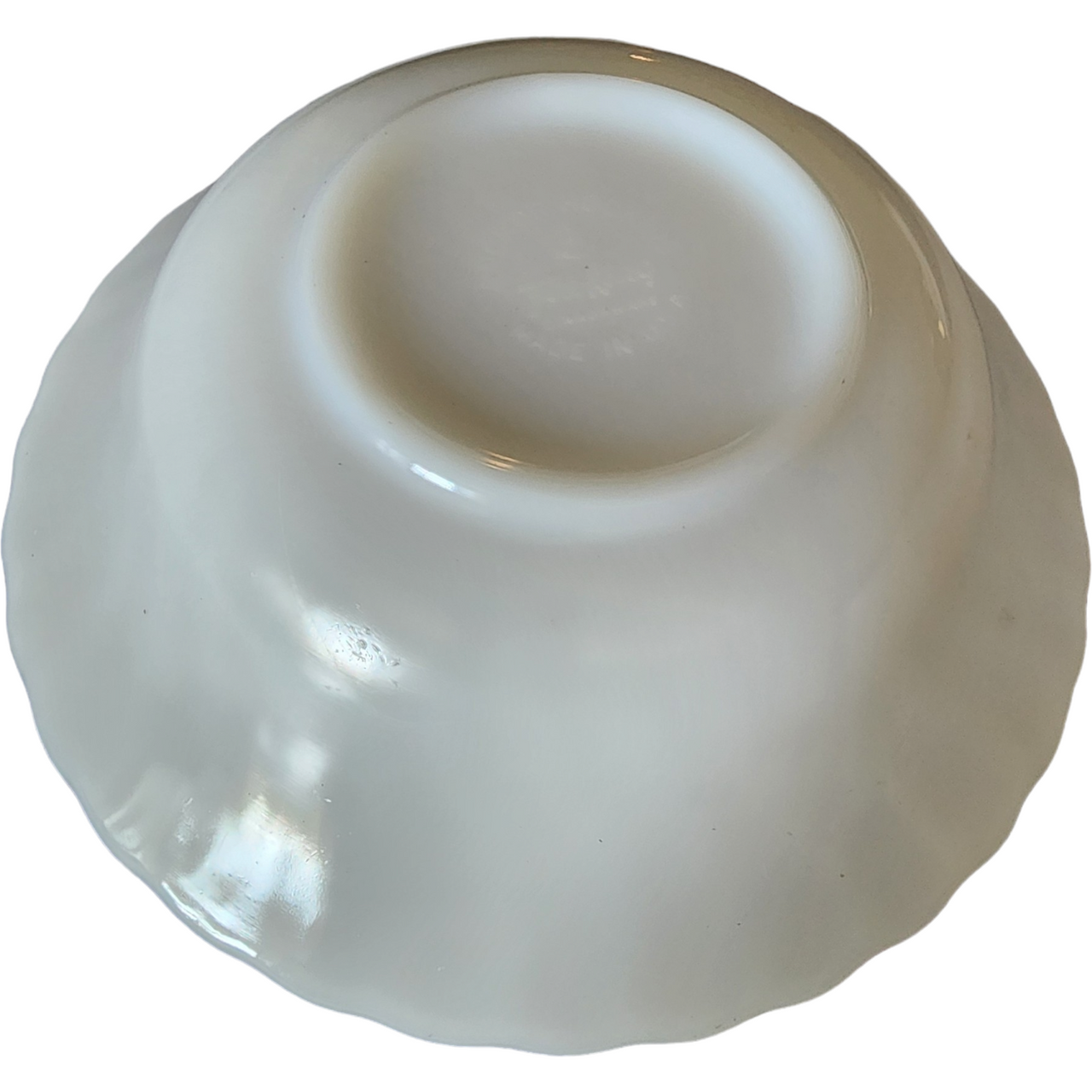Anchor Hocking Swirl Anchor White Smooth Edge Round Vegetable Bowl