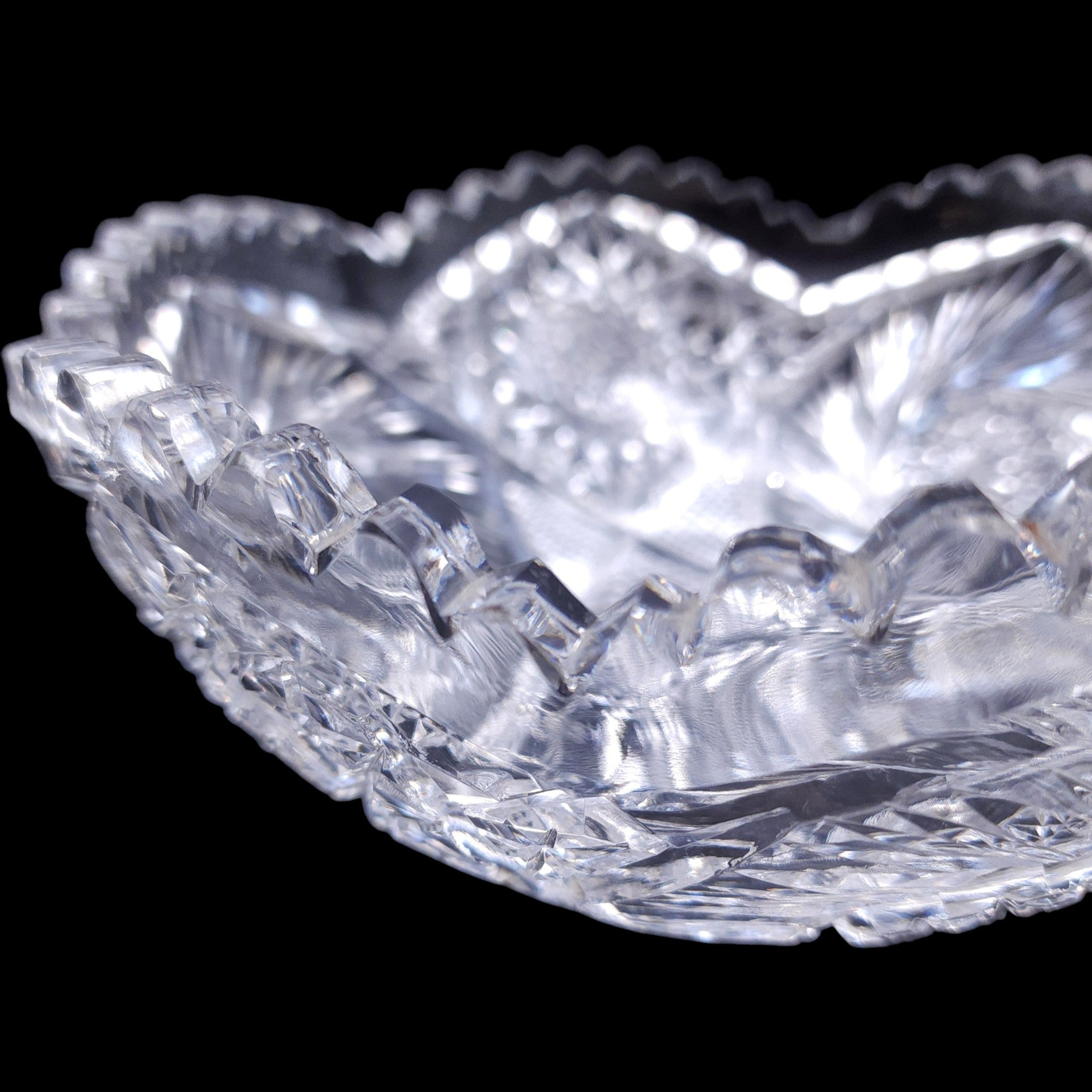Antique American Brilliant Cut Glass Bowl Star Pinwheel Sawtooth Rim