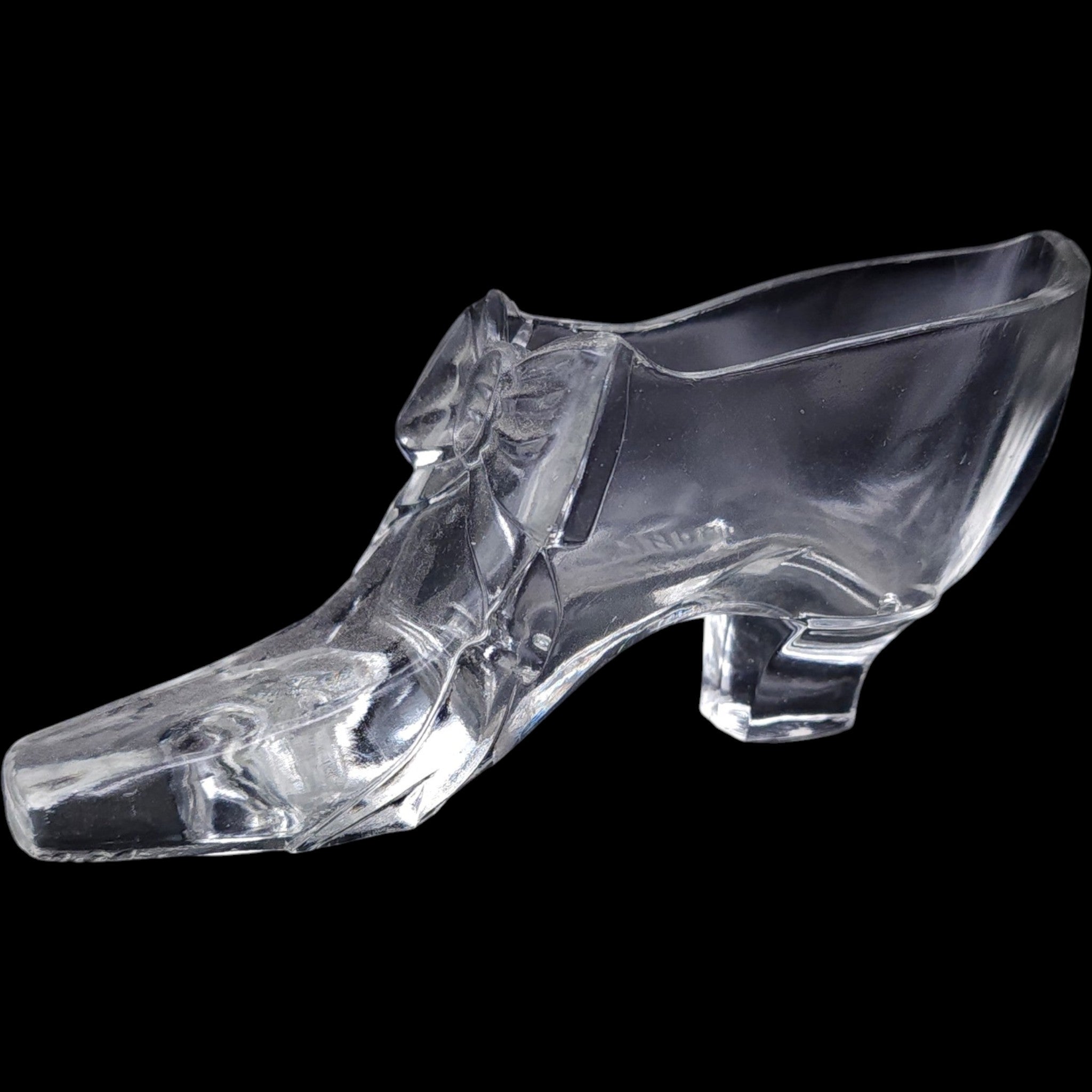 Antique EAPG Gillinder 1876 Centennial Glass Shoe Figurine Saratoga Etched 1888