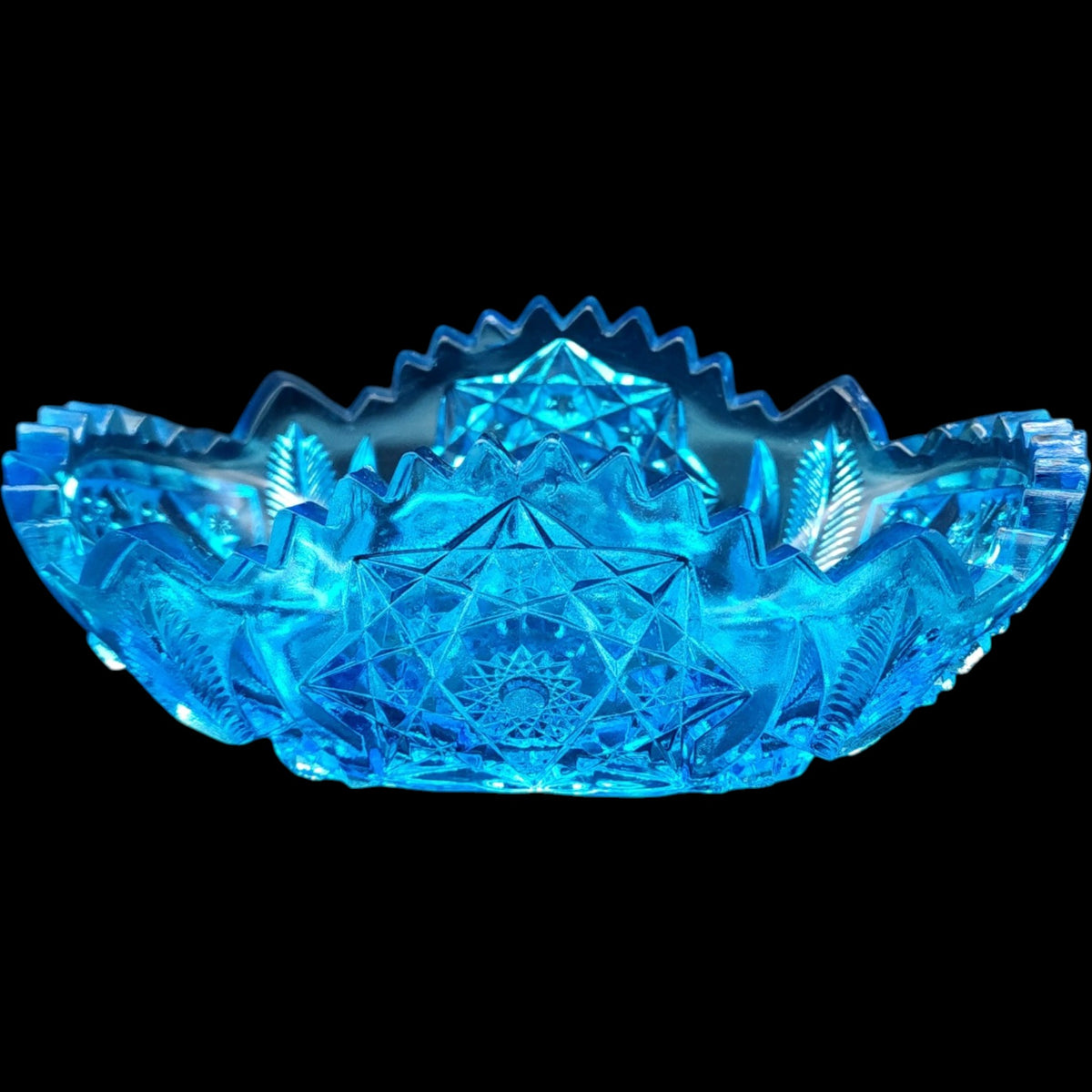 Antique Vibrant Blue Cut Glass Oval Bowl Pinwheel & Hobstar Sawtooth Dish