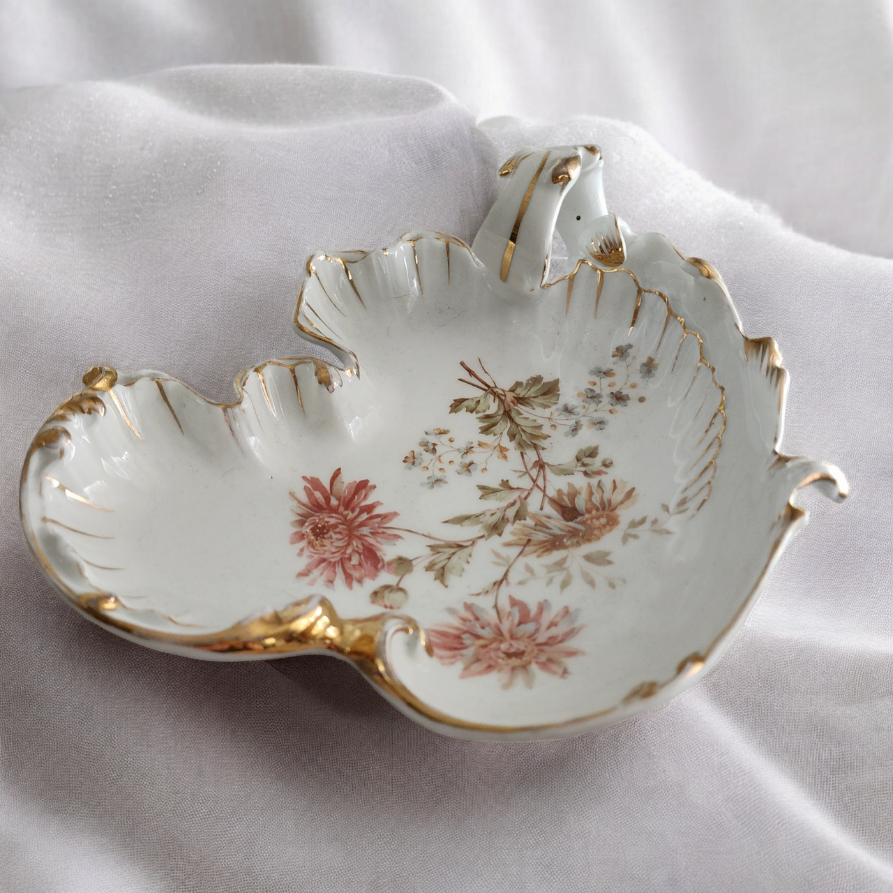 Antique Carl Tielsch C.T. Altwasser Porcelain Leaf Dish with Handle Hand-Painted Floral & Gold Gilded Circa 1890–191