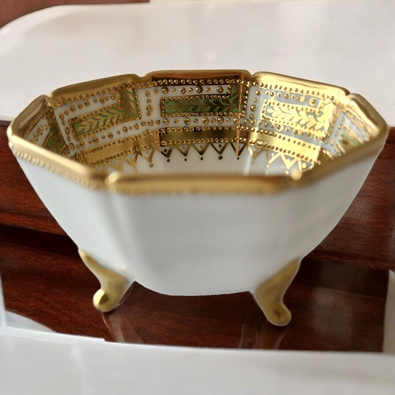 Antique Nippon Hand Painted Nut Bowl RG Mark, Gold Beading & Green Greek Key, Circa 1910s