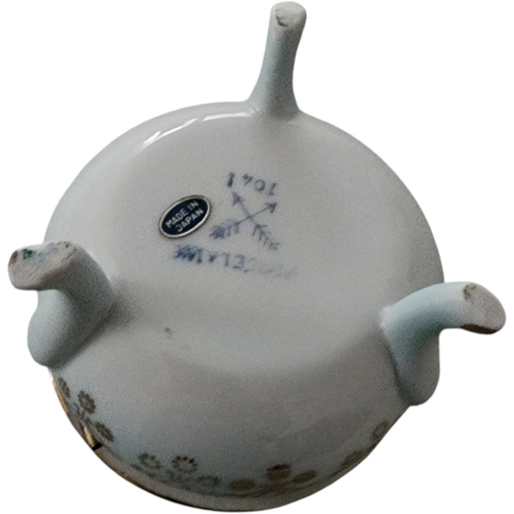 Arnart Footed Porcelain Trinket Box Courting Couple Design