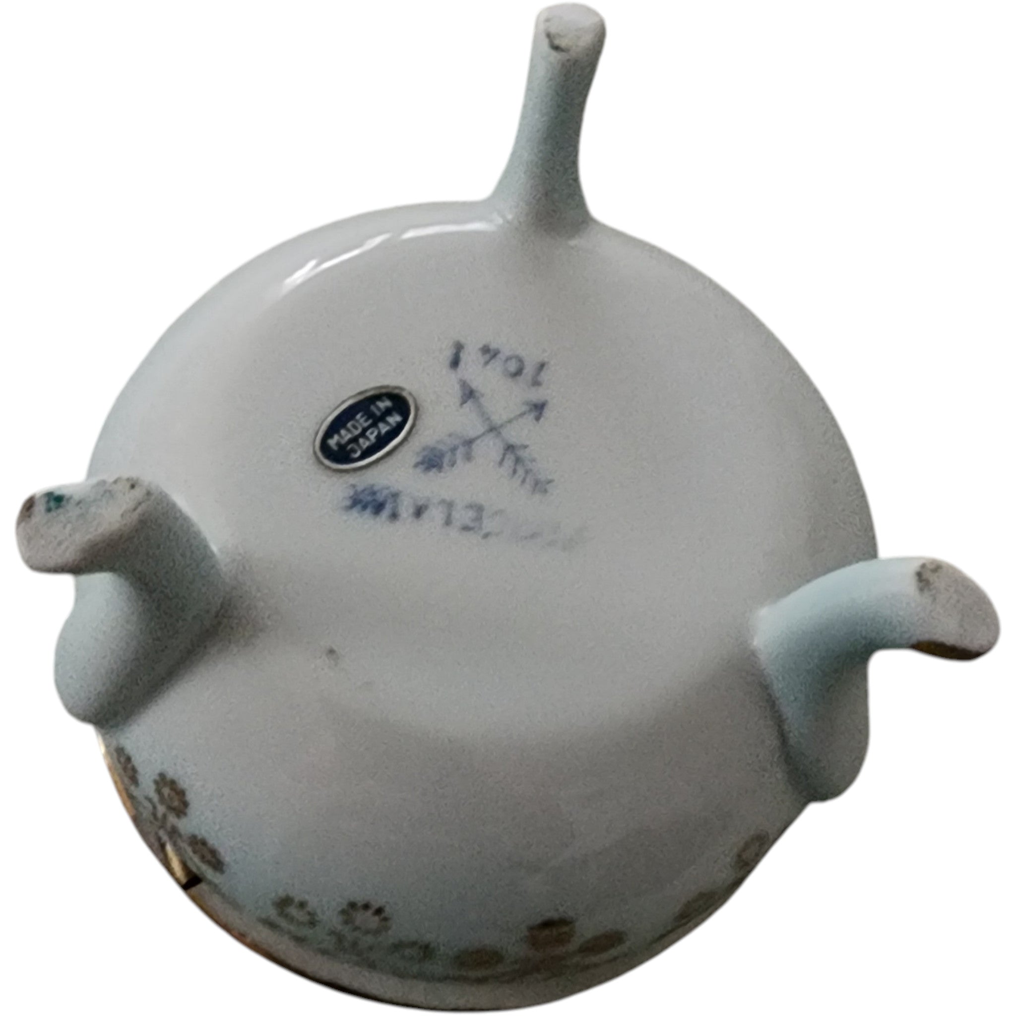 Arnart Footed Porcelain Trinket Box Courting Couple Design