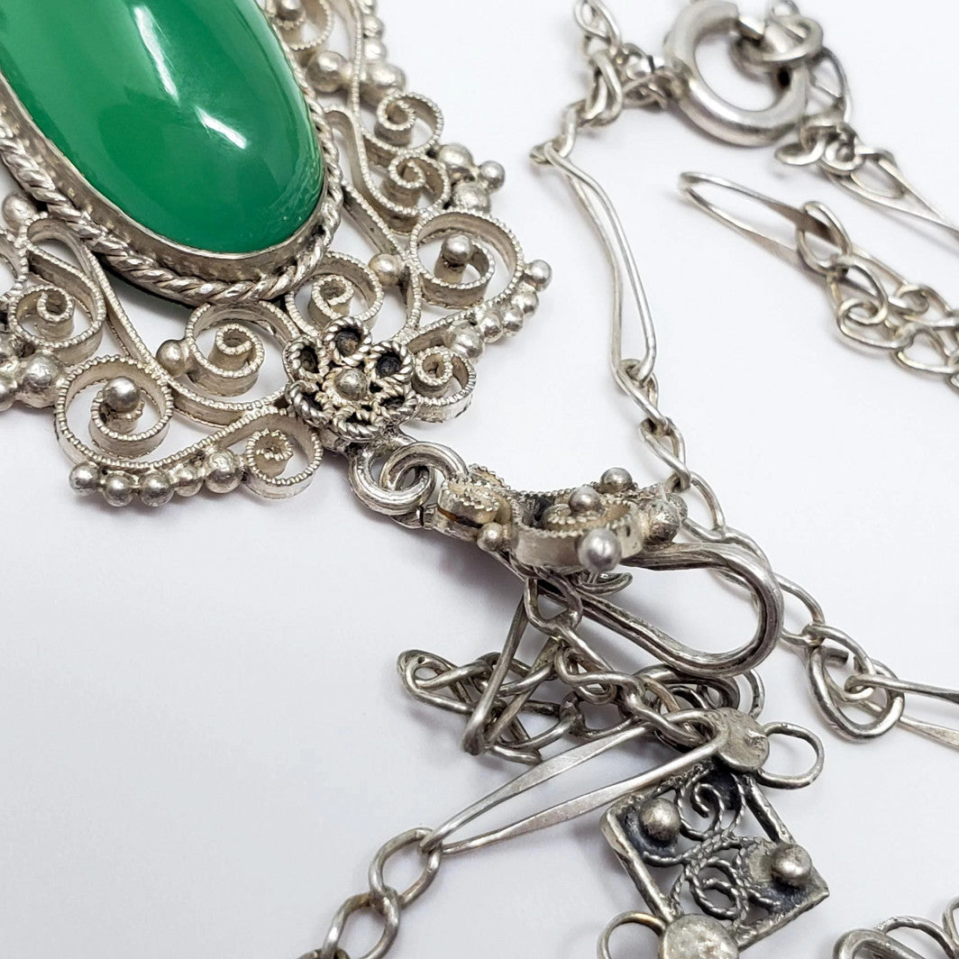 Art Nouveau Emerald Cabochon Art Glass Silver Necklace