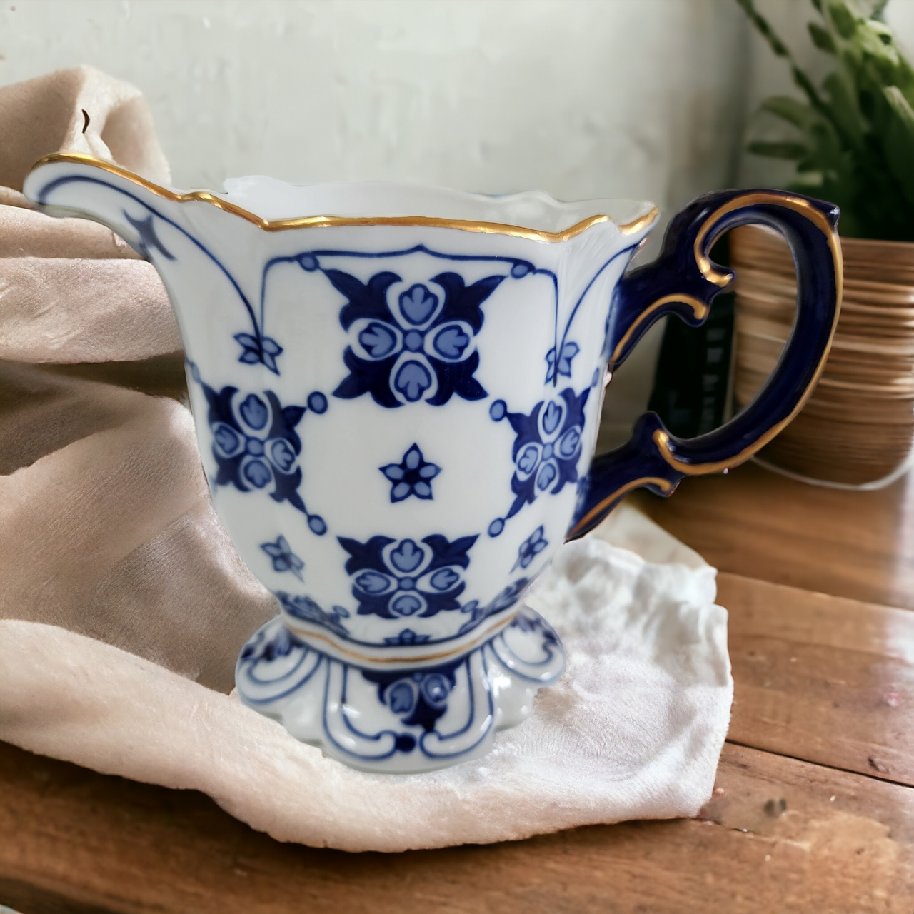 Bombay  Blue White Gold Trim Star Design Creamer