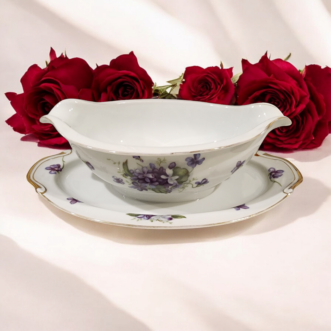 Boutonniere Fine China Japan Purple Violet Floral Gravy Boat with Attached Underplate