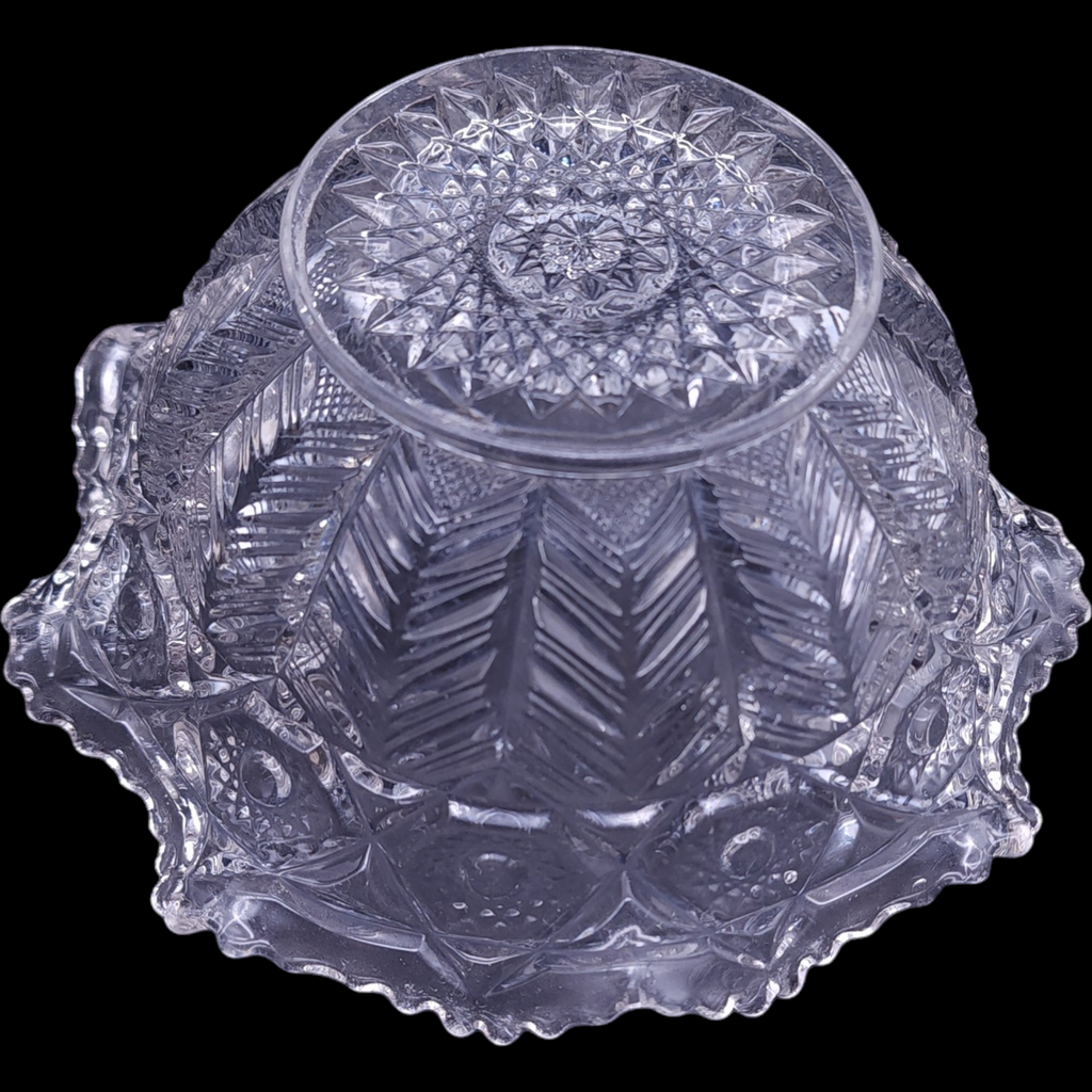 Cambridge Inverted Feather Crimped Candy Dish