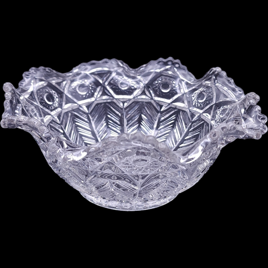 Cambridge Inverted Feather Crimped Candy Dish