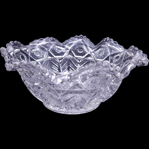 Cambridge Inverted Feather Crimped Candy Dish