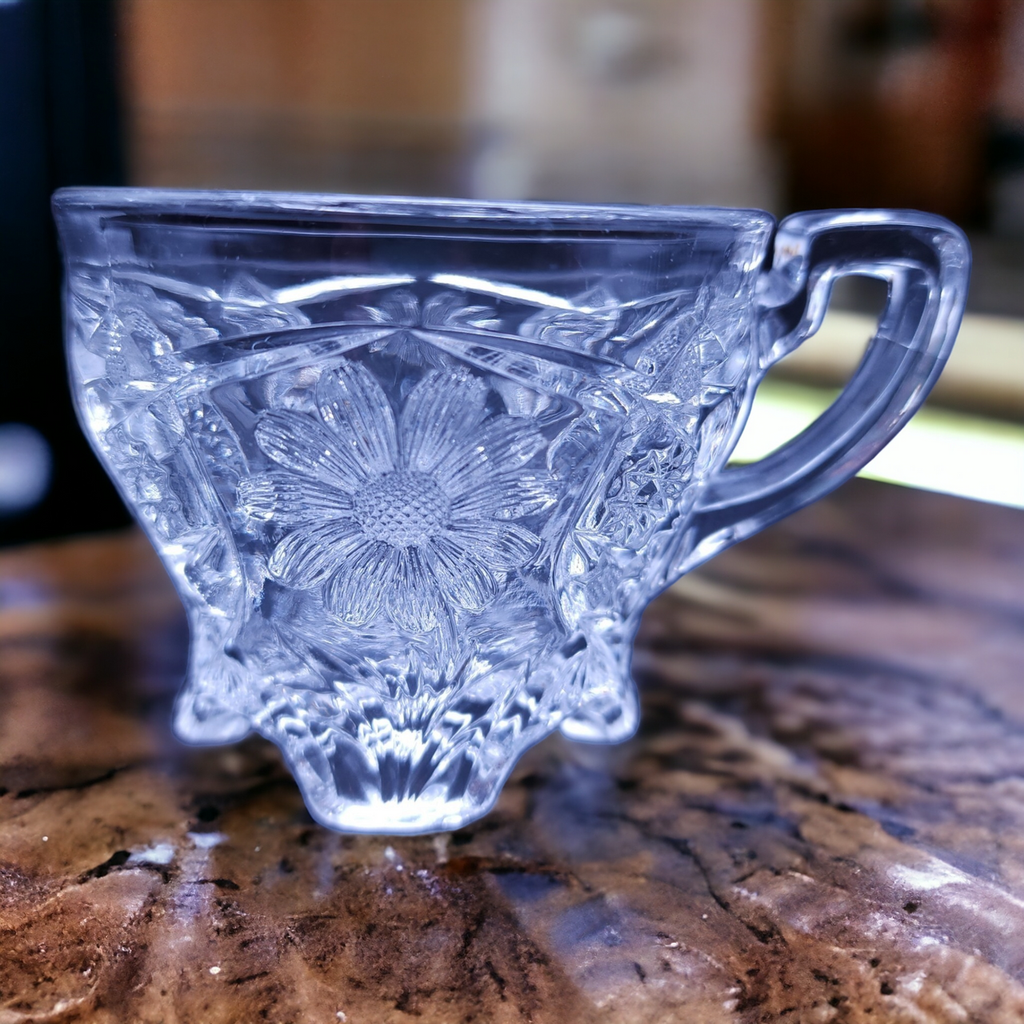 Cambridge Nearcut Archfoot Daisy EAPG Pressed Glass Handled Punch Cup Early 1900s Antique