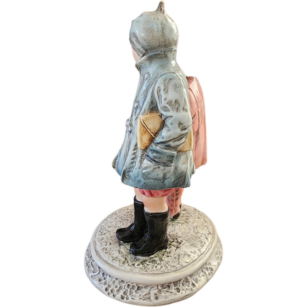 Capodimonte High-Quality Porcelain Two Children on Base Figurine