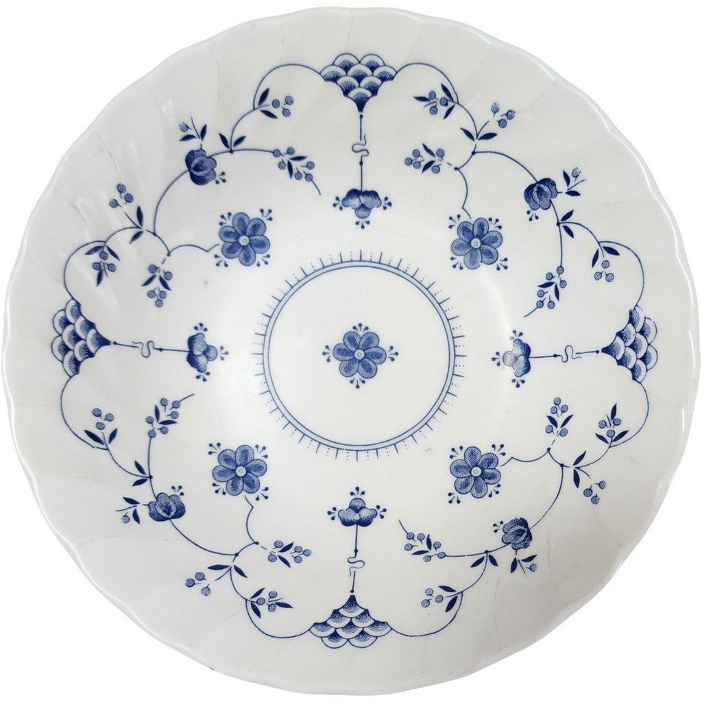 Churchill Finlandia Chelsea Blue Flowers Scalloped Coupe Cereal Bowl
