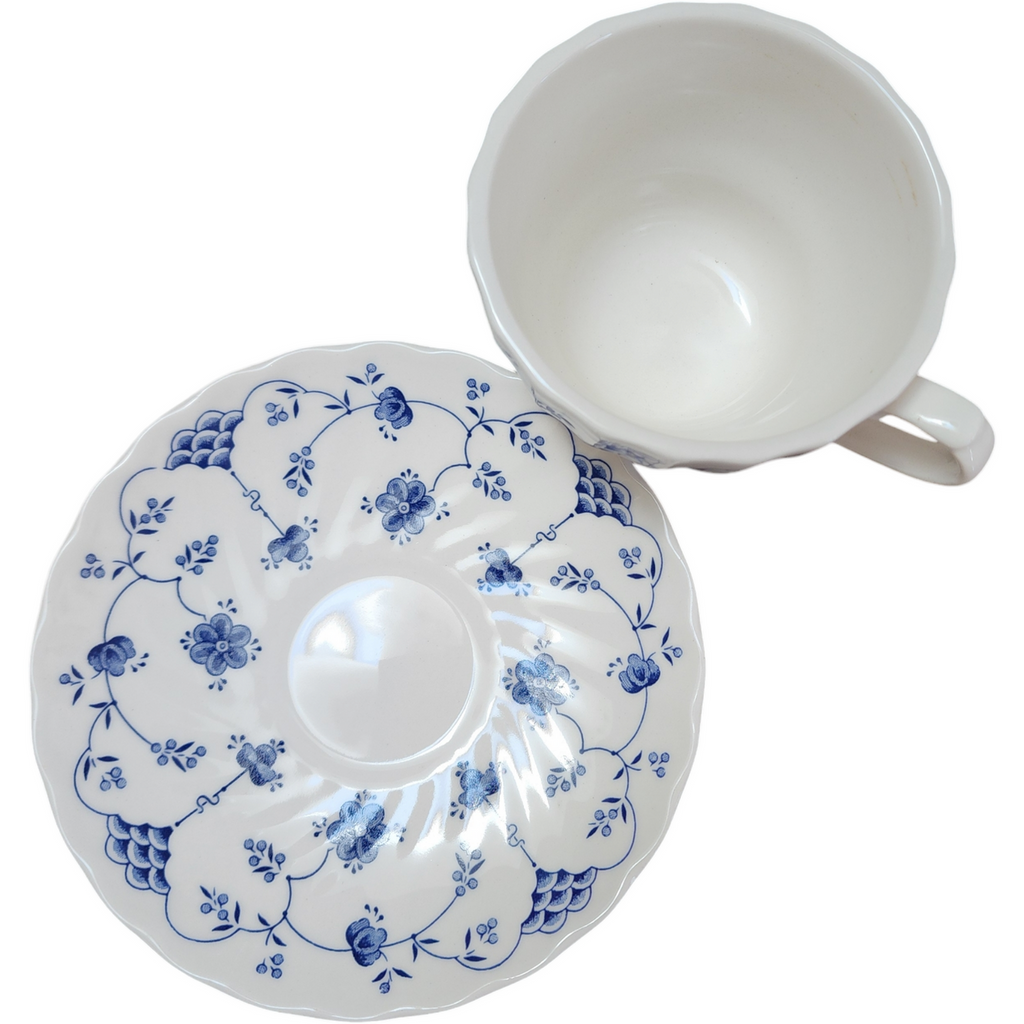 Churchill Finlandia Chelsea Blue Flowers Scalloped Flat Cup & Saucer Set