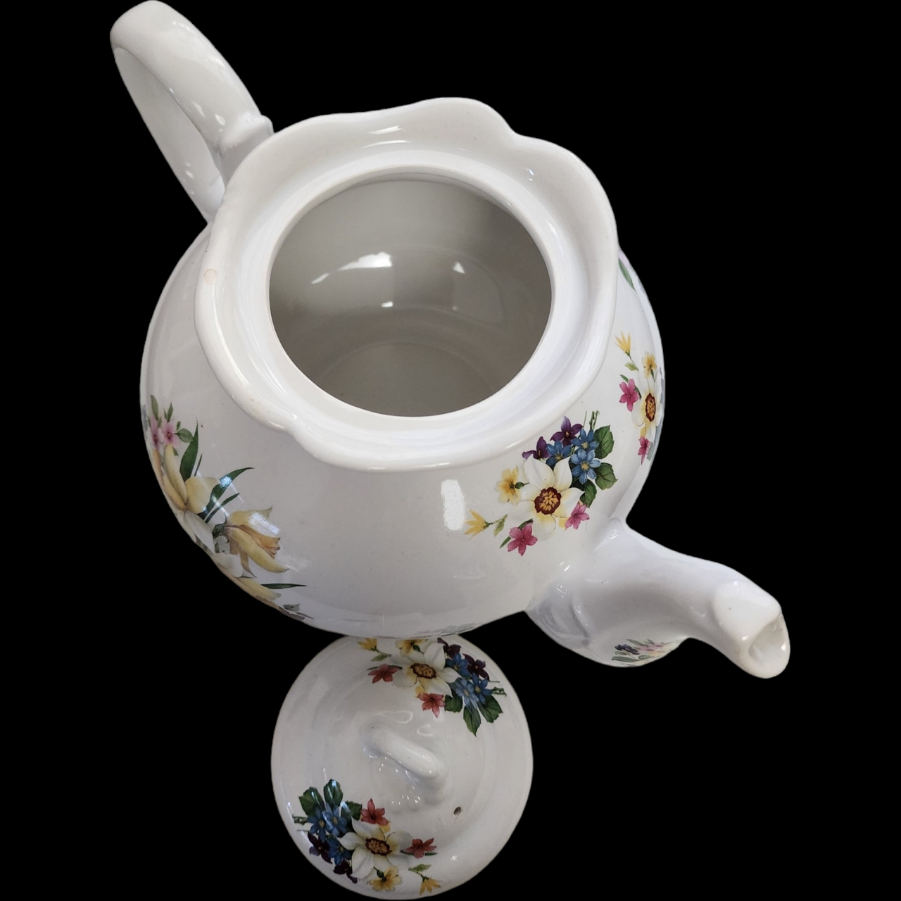 Crownford Bone China Daffodil Spring Flower Teapot, Creamer and Sugar bowl Tea Set England