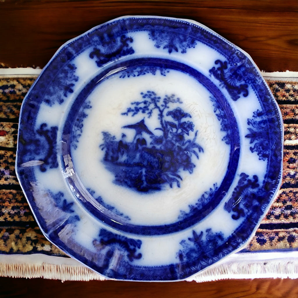 Davenport Amoy 12 Sided Flow Blue Asian Scene Luncheon Plate