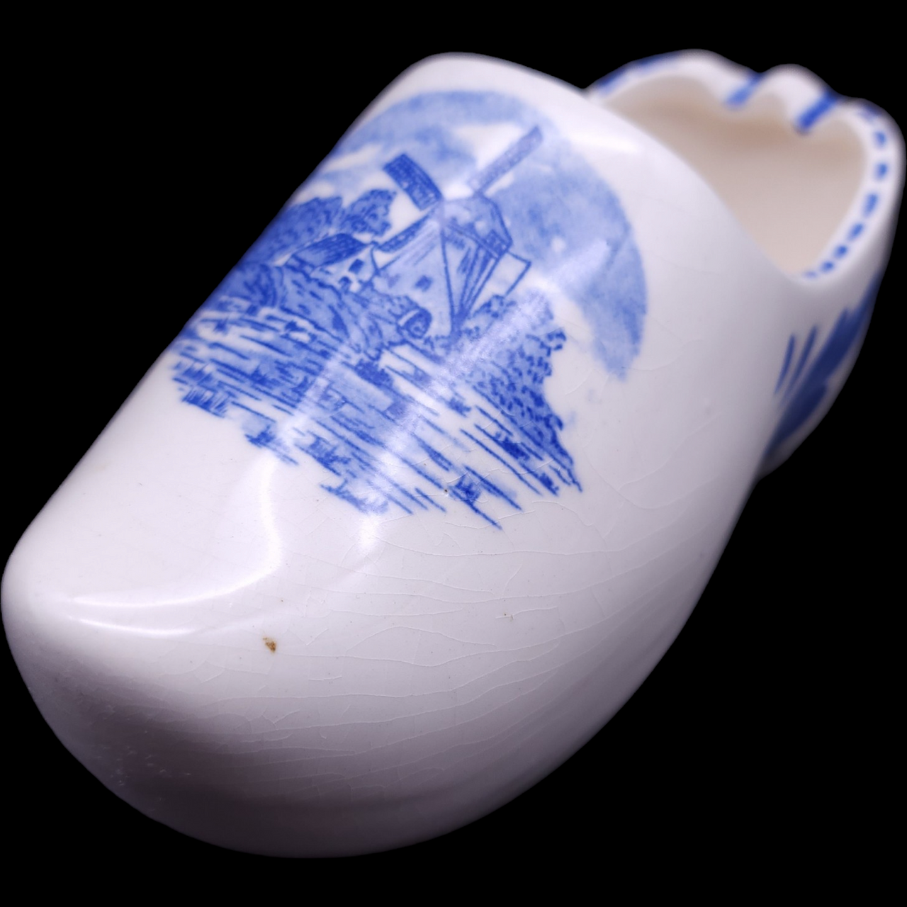 Delfts Holland Hand Painted Windmill Ceramic Clog Ashtray