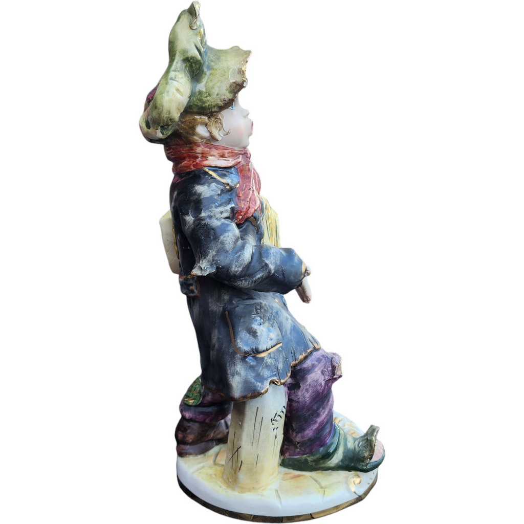 Dipinto A Mano Hand Painted Porcelain Newspaper Boy Artist Signed Figurine