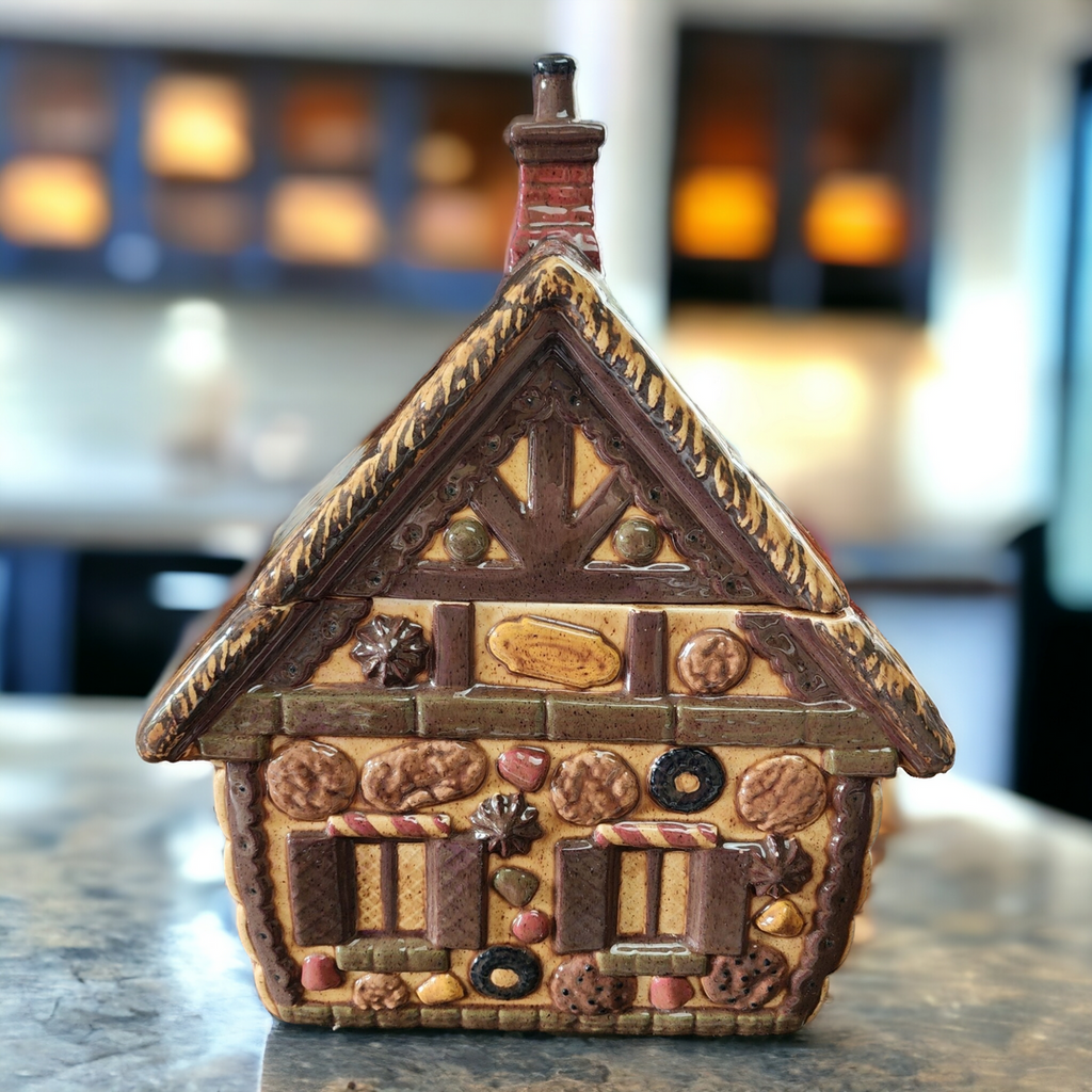 Duncan Enterprises Pottery Gingerbread House Cookie Jar & Lid