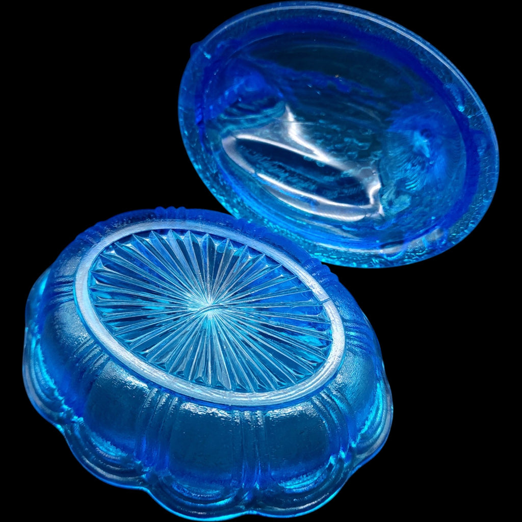 Fenton Blue Glass Scalloped Hen on Nest 5 Covered Candy Dish