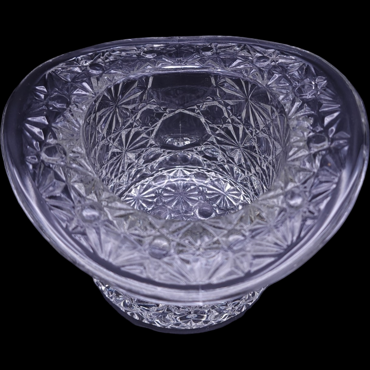 Fenton Daisy and Button Cape Cod Crystal Line Hat