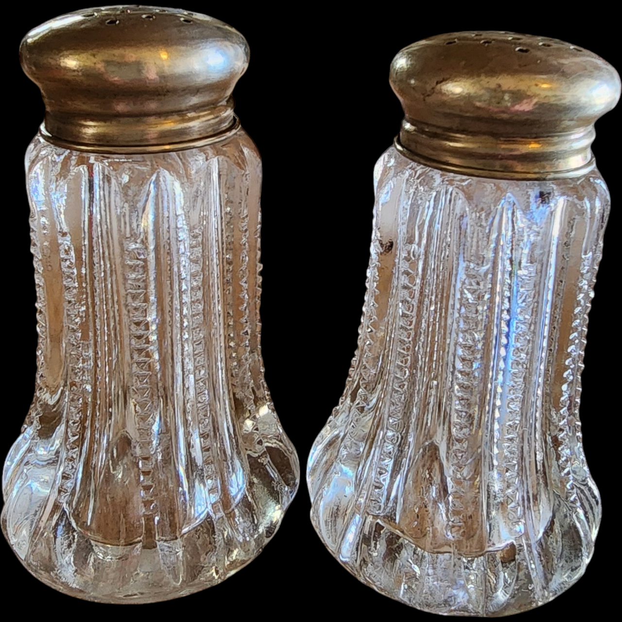 Fostoria Groove Ridges Salt & Pepper Shaker Set with Metal Lids
