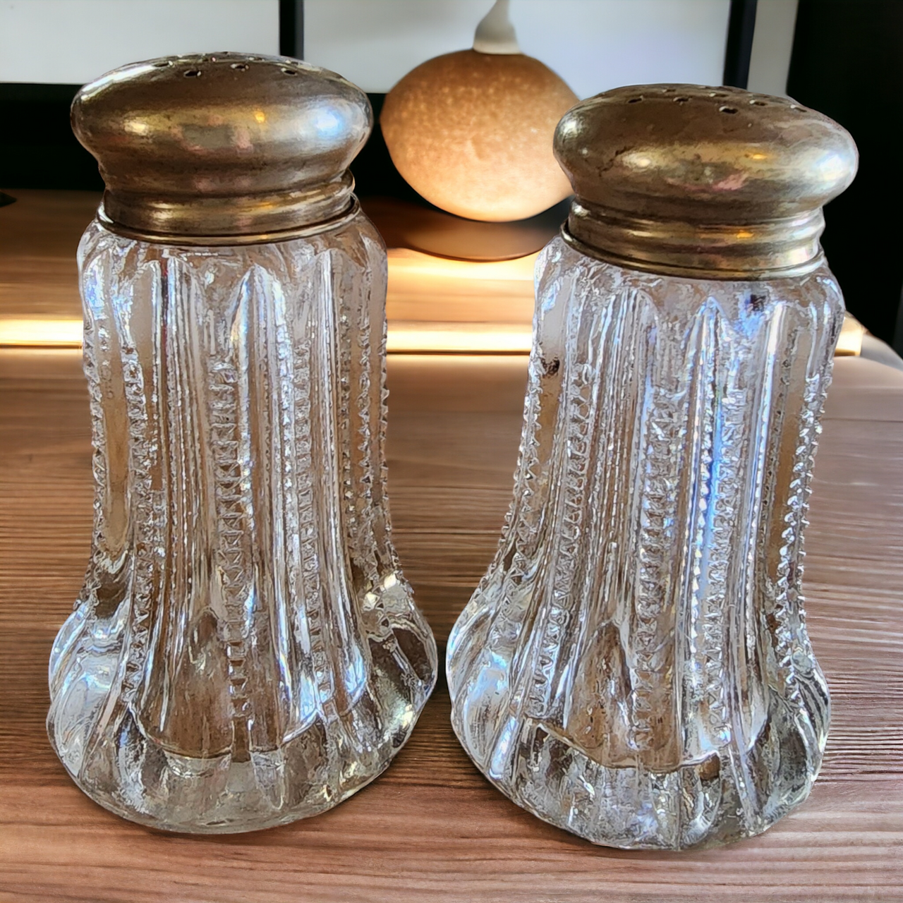 Fostoria Groove Ridges Salt & Pepper Shaker Set with Metal Lids