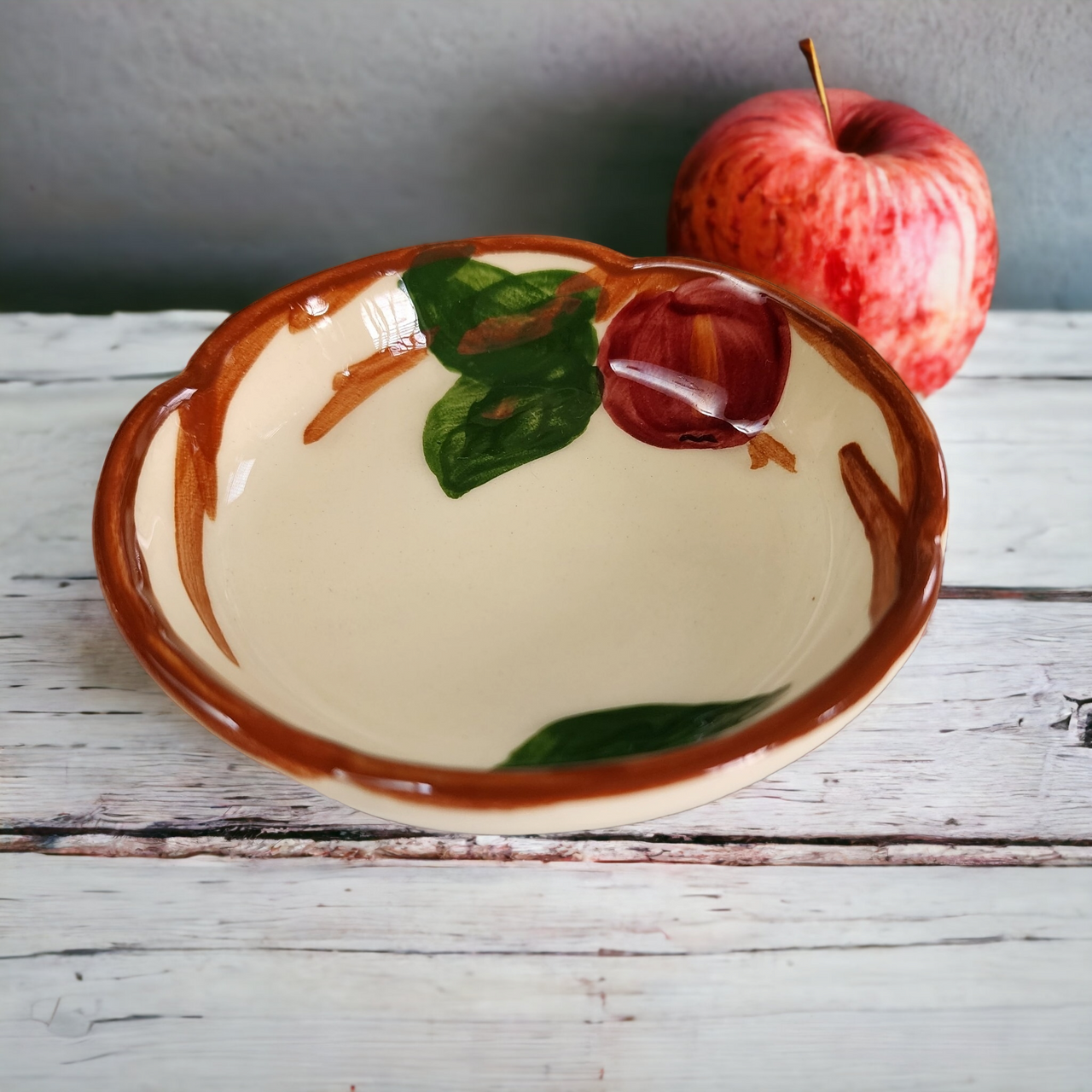 Franciscan Gladding McBean Apple Coaster USA Backstamp