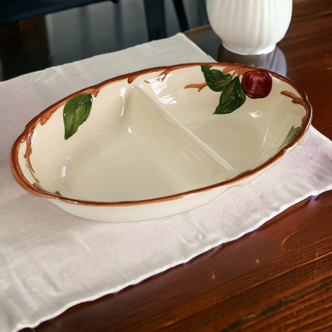 Franciscan Gladding McBean Apple Oval Divided Vegetable Bowl USA Backstamp