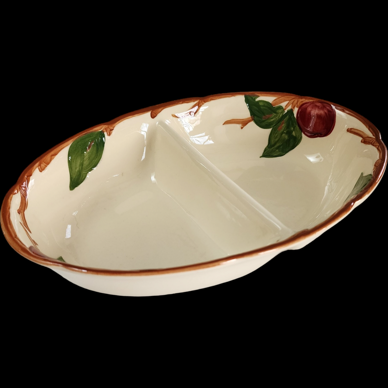 Franciscan Gladding McBean Apple Oval Divided Vegetable Bowl USA Backstamp