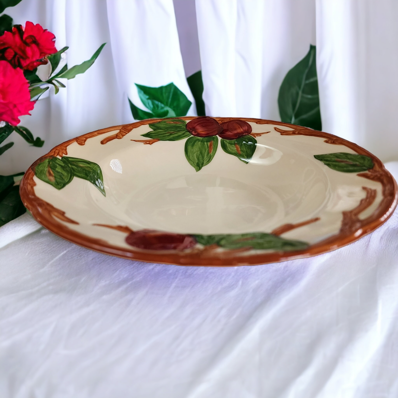Franciscan Gladding McBean Apple Rim Soup Bowl USA Backstamp