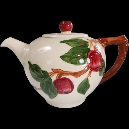 Franciscan Gladding McBean Apple Teapot & Lid USA Backstamp 6 Cup