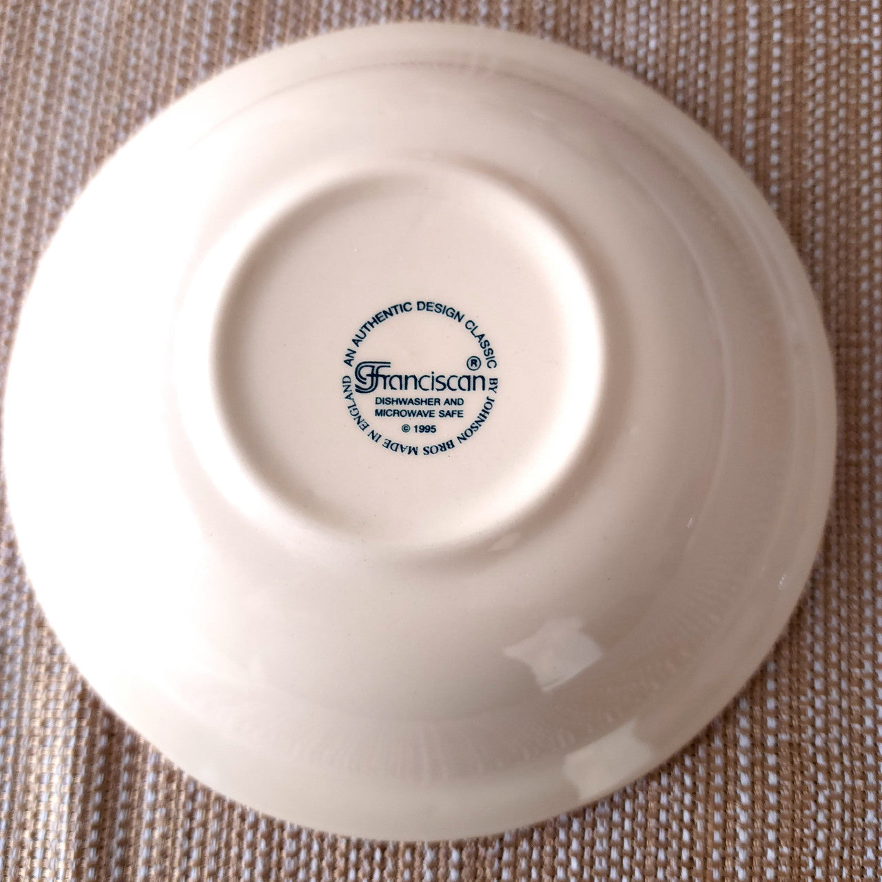 5 7/8 in  Gladding McBean Franciscan Apple Coupe Cereal Bowl