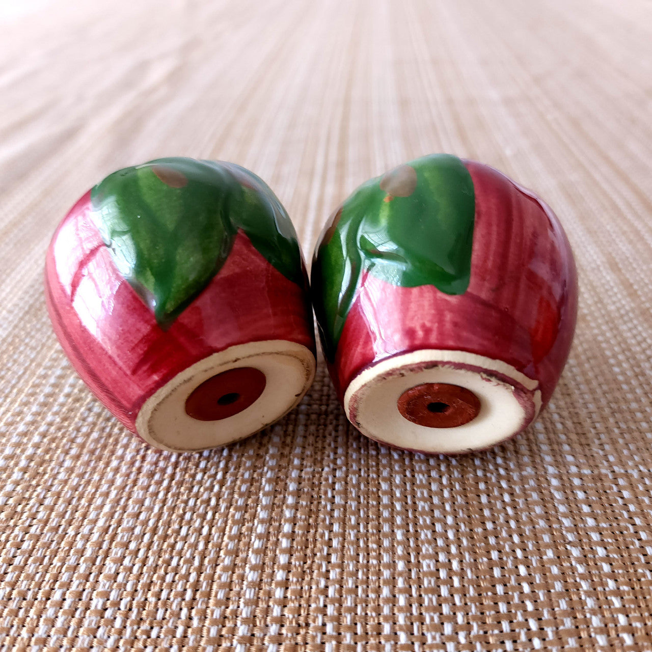 Gladding McBean Franciscan Apple Salt & Pepper Set