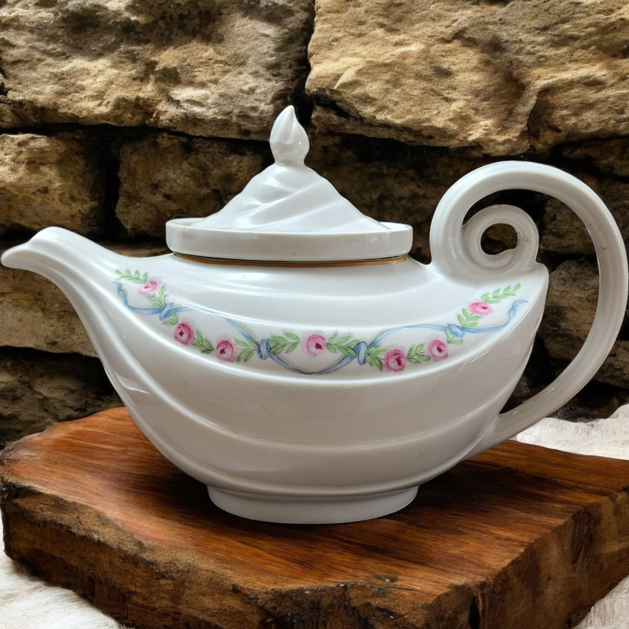 Hall Wildfire Gold Trim Blue Ribbon Pink Roses Aladdin Teapot & Oval Lid with Infuser