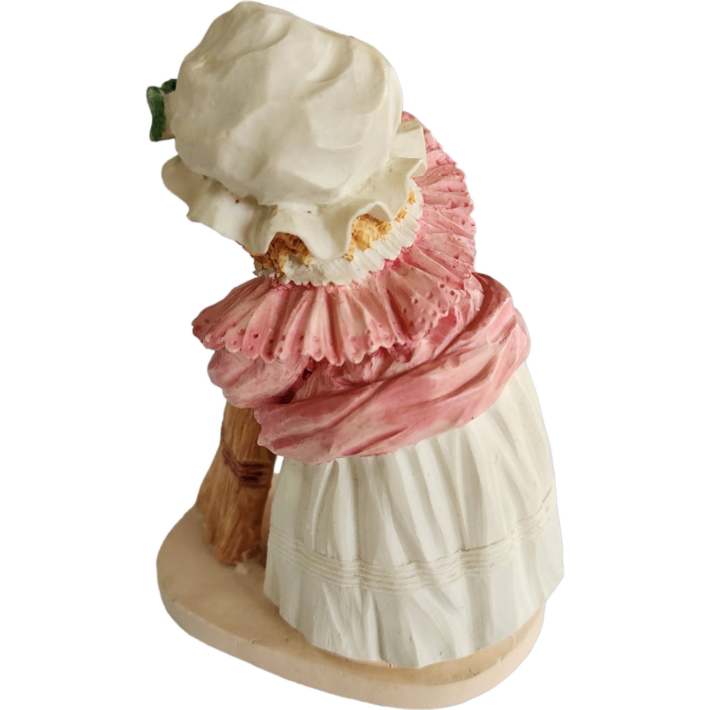 Hamilton Collection Maud Humphrey Bogart Figurine Resin Cleaning House Miniature
