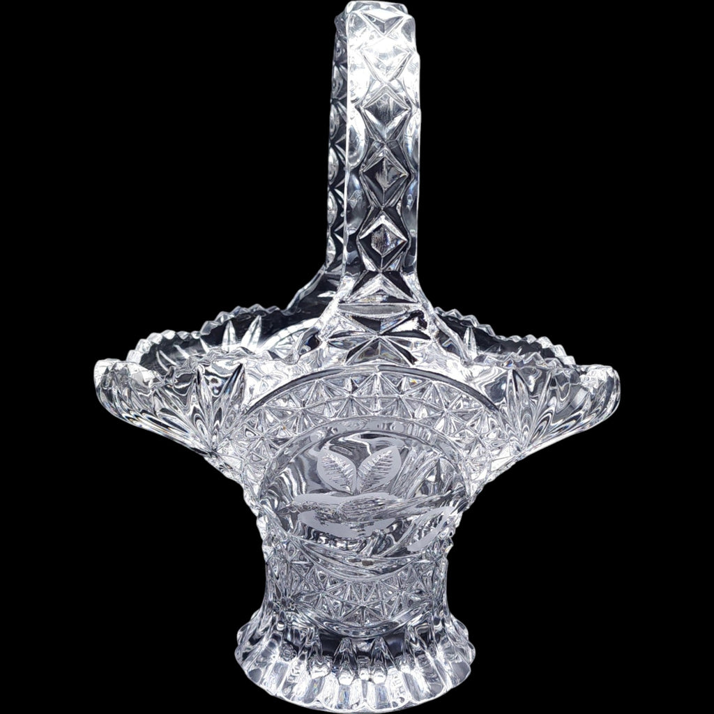 Hofbauer Byrdes Collection Cut Crystal Glass Basket 11"