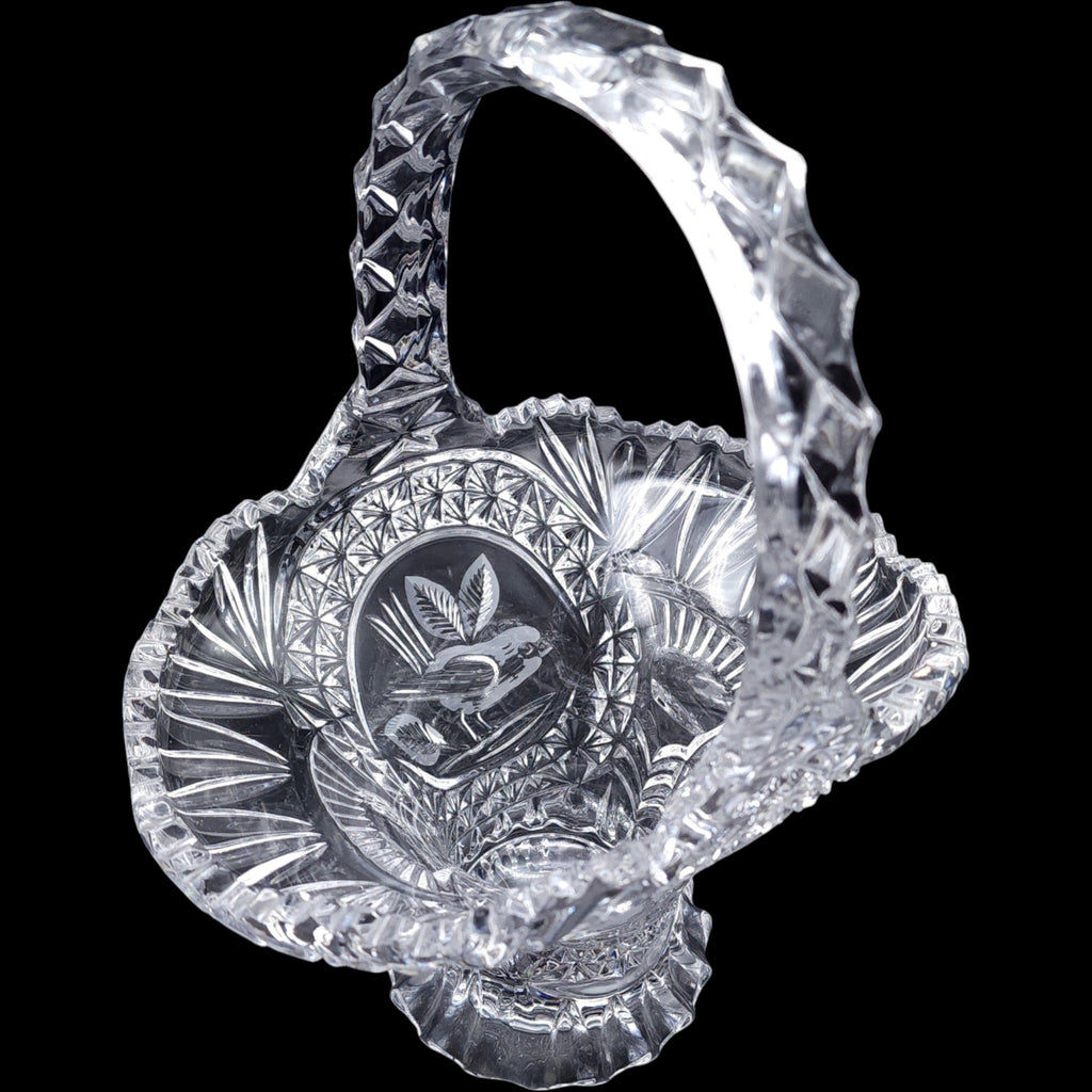 Hofbauer Byrdes Collection Cut Crystal Glass Basket 11"