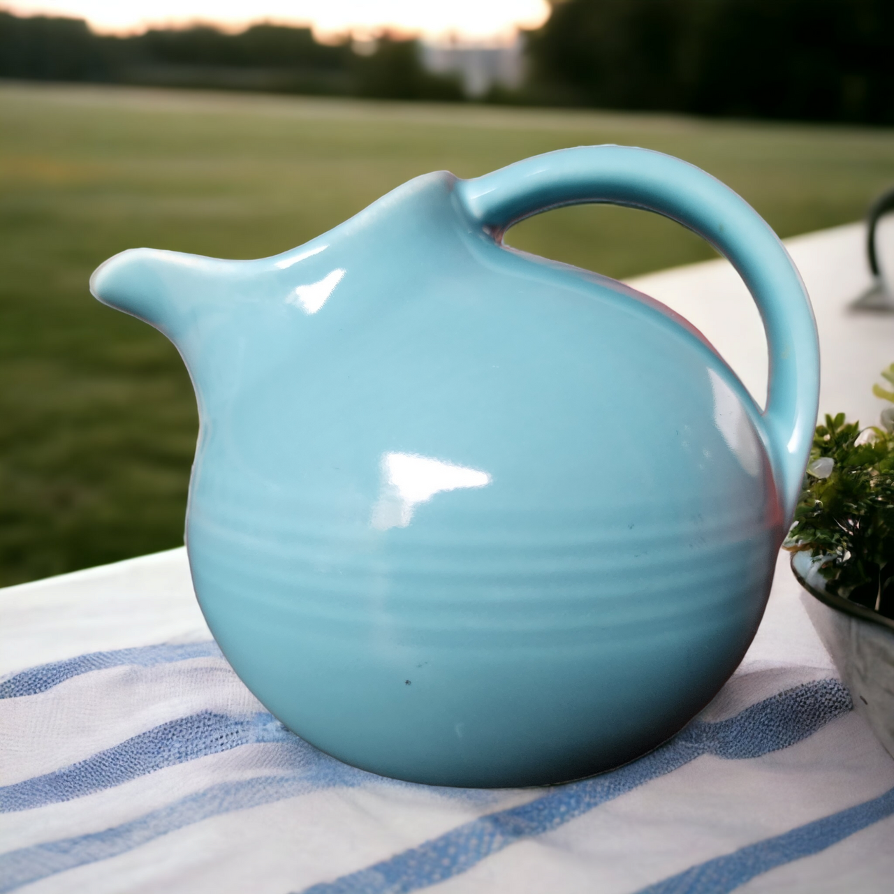 Homer Laughlin Harlequin Turquoise Older Novelty 8 OZ Ball Jug Creamer
