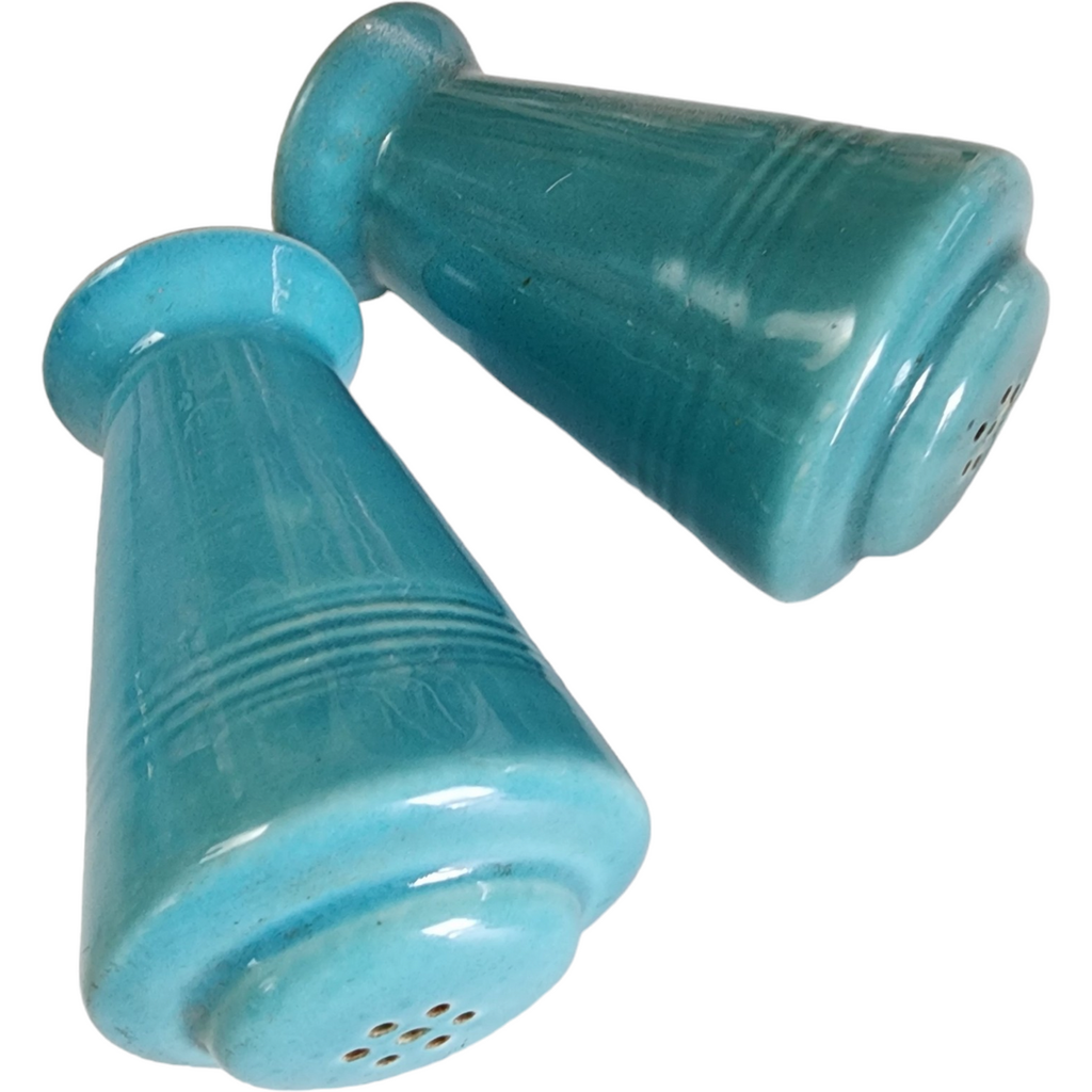 Homer Laughlin Kitchen Kraft Fiesta  Harlequin Turquoise Salt & Pepper Set