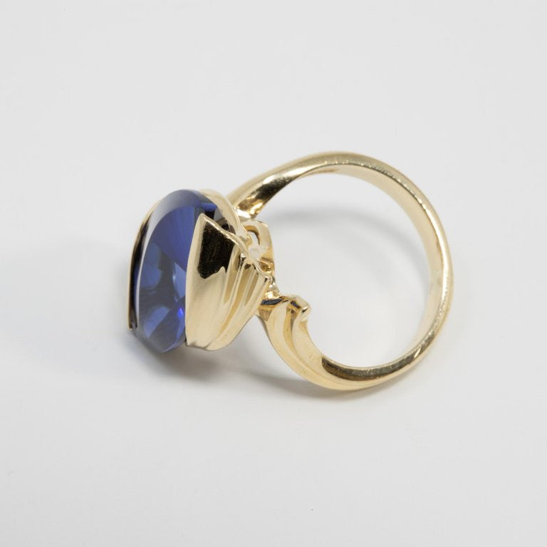 Custom Cut Sapphire Cocktail Ring in 14 Karat Gold