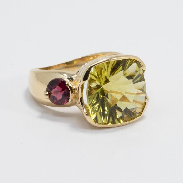 Certified Lemon Quartz and Garnet 14 Karat Statement Cocktail Ring, Band