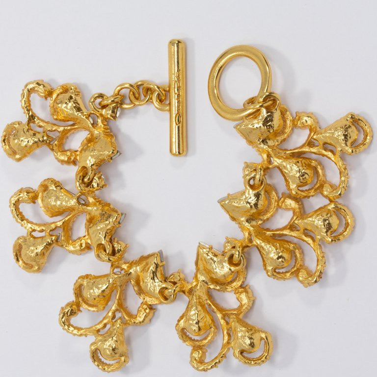 Oscar de la Renta Pear-cut Clear and Topaz Crystal Toggle Clasp Bracelet in Gold