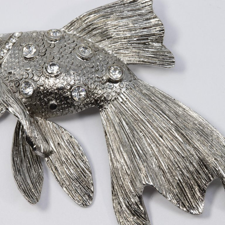 Oscar de la Renta Clear Crystal Fish Stone Brooch, Pin, in Silvertone