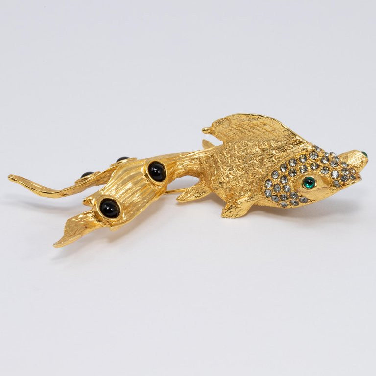 Oscar de la Renta Crystal and Resin Cabochon Fish in Gold