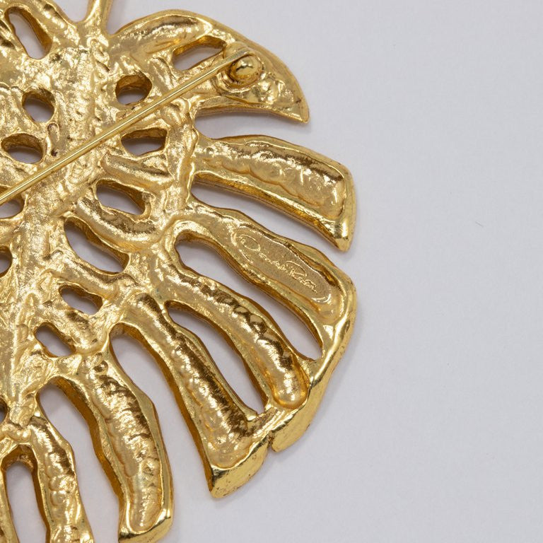 Oscar de la Renta Bold Gold Monstera Leaf Brooch, Pin