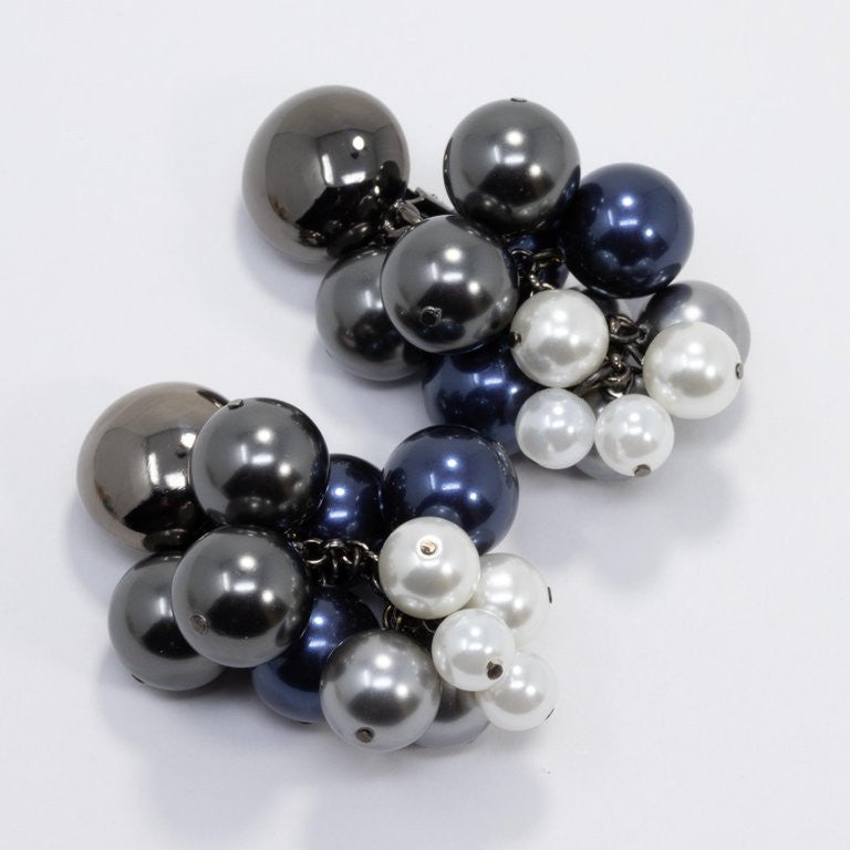 Oscar de la Renta Metallic Faux Metallic Pearl Vine Cluster Clip On Earrings