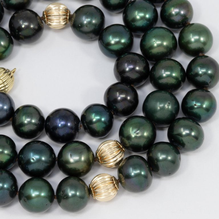Tahitian Green Pearl Strand Necklace with 14 Karat Yellow Gold Accents and Clasp